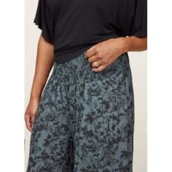 EQL Women's Soft Sweep Wide Leg Print Pant - Bluegrass Countryside -Ovation Sale Shop 645403 800 800