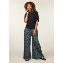 EQL Women's Soft Sweep Wide Leg Print Pant - Bluegrass Countryside -Ovation Sale Shop 645404 800 800