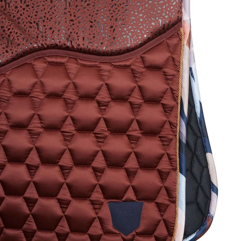 Horze Terrazzo Grip Tech Dressage Saddle Pad - Smoked Paprika 2 Horze Terrazzo Grip Tech Dressage Saddle Pad - Smoked Paprika - Image 2